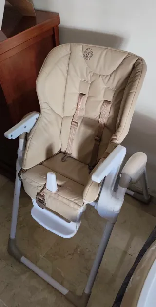 Trona Jane bebé color beige