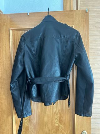 Chaqueta Piel Negra Talla XS