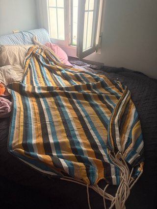Hamaca grande IKEA multicolor sin casi uso