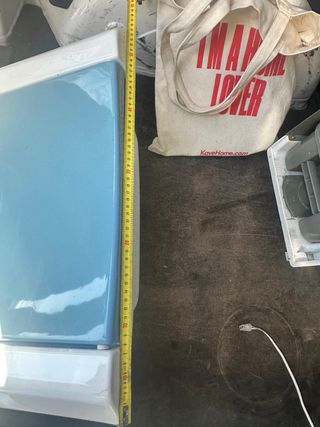 Mueble baño caravana azul y blanco