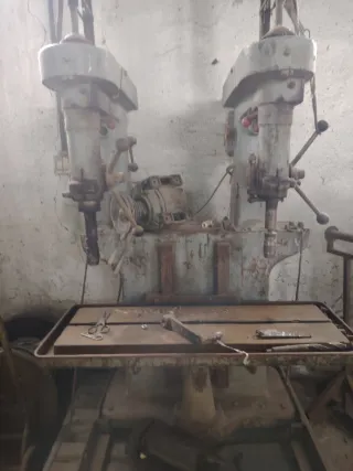 Taladradora de pie doble Contacto: 657761529