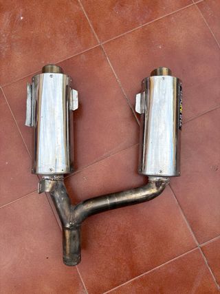 Suzuki GSR 600 Escape thunder arrow