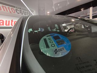 Peugeot 3008 HYbrid4