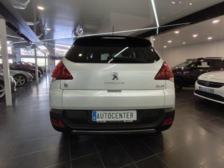 Peugeot 3008 HYbrid4