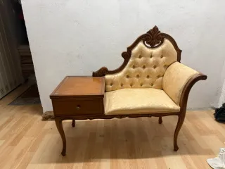 Butaca telefónica recibidor madera y tela