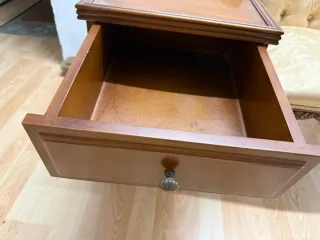 Butaca telefónica recibidor madera y tela