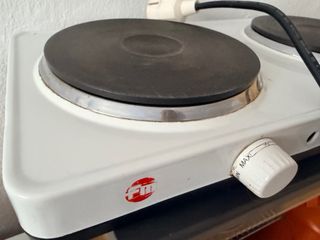 Hornilla Eléctrica Doble marca FM