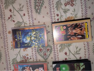 Pacchetto VHS: Iron Maiden, Kiss, Grease