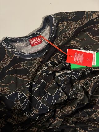Camiseta Diesel Estampado Militar Talla M