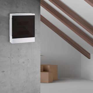 LION Electric Armario de 2 filas, caja de fusibles