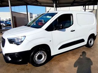 OPEL COMBO FURGON CERRADO 130CV CON SOLO 69.000KM.