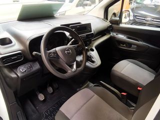 OPEL COMBO FURGON CERRADO 130CV CON SOLO 69.000KM.