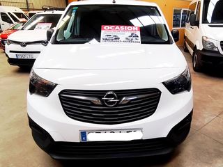 OPEL COMBO FURGON CERRADO 130CV CON SOLO 69.000KM.