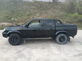 Nissan Navara D22 2.5