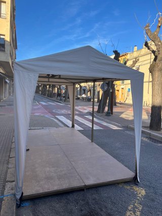 Carpa para ferias 4x2m y 6x2m