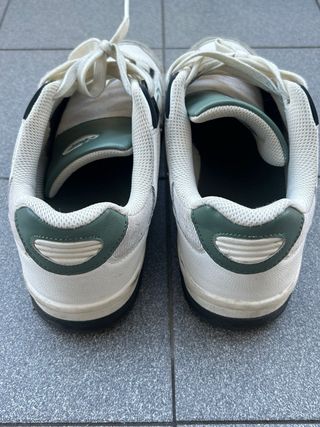 Scarpe Pull&Bear bianche e verdi taglia 42