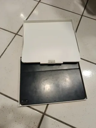 Apple Smart Keyboard Folio iPad Pro Grigio Sideral