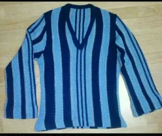 Lote 2 prendas: azul y rojo