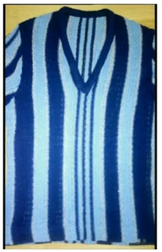 Lote 2 prendas: azul y rojo