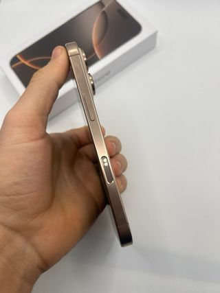 iPhone 16 Pro 256GB Titanio Desierto