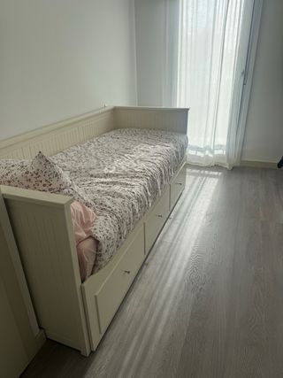 Cama