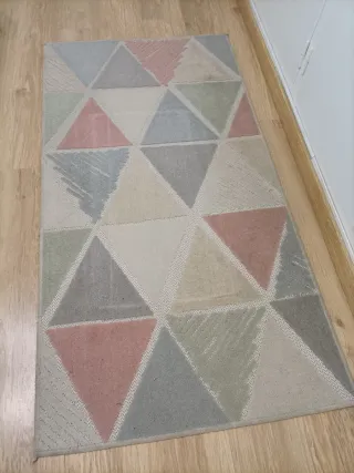 Alfombra geométrica moderna