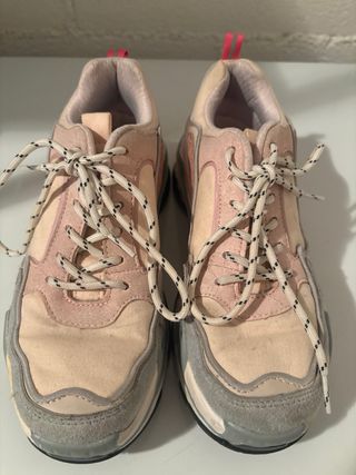 Zapatillas deportivas rosas y grises T36