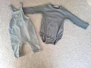 Conjunto bebé peto y camiseta manga larga