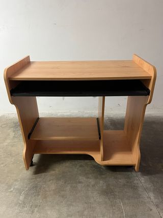 Mesa escritorio ordenador con ruedas