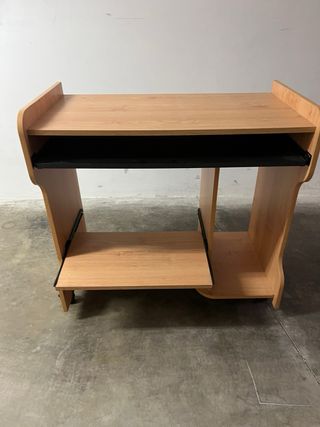 Mesa escritorio ordenador con ruedas