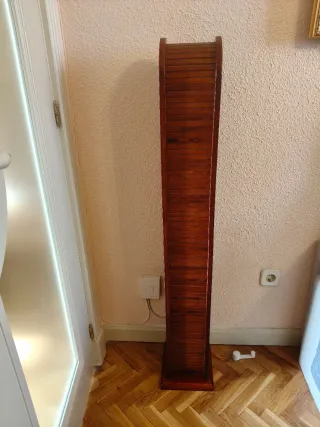 Mueble CD Persiana Madera