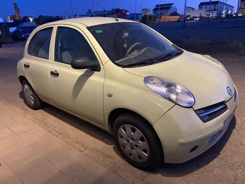 Nissan Micra 2009 - foto 1