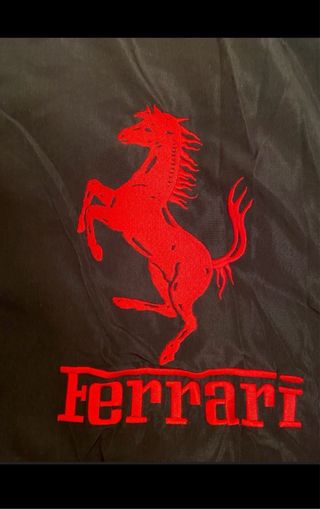Chaqueta Ferrari F1 Streetwear Negra Roja