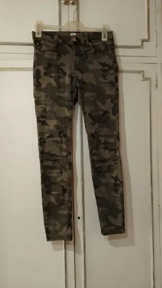 Pantalón camuflaje