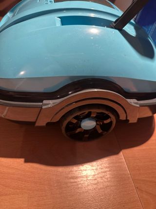 NEGOCIABLE Robot Limpiafondos SPYDER Inalámbrico