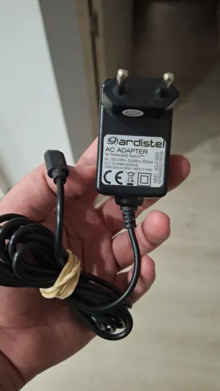 Cargador Joy-Con Ardistel para Nintendo Switch