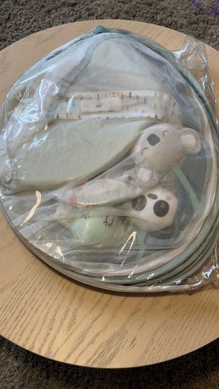 Cuna de viaje plegable con mosquitera