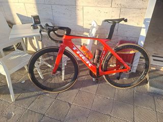 Bicicletta da corsa Trek madone 2022