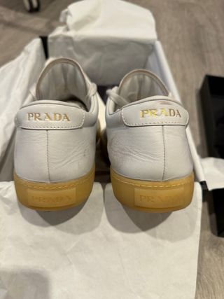 Zapatillas Prada Blancas Beige
