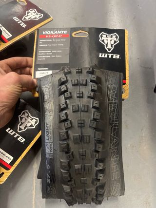 Neumático WTB Vigilante 27.5 25€ la unidad