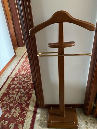 Galán de noche madera y metal