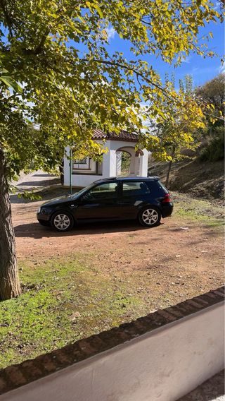 Volkswagen Golf 2003