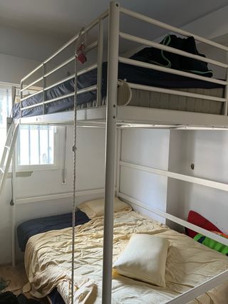 Cama alta matrimonio blanca