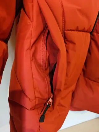 Abrigo acolchado Lefties rojo hombre
