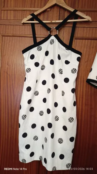 Traje de chaqueta lunares blanco y negro