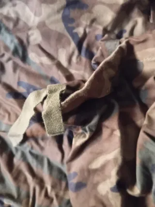 Pantalón camuflaje M