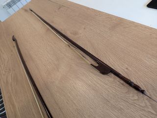 Arco barroco francés de viola da gamba