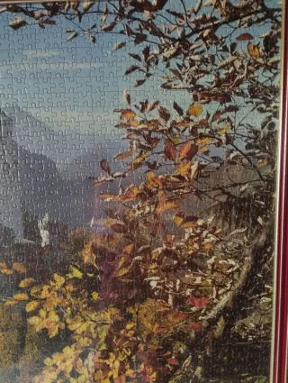 Puzzle Grande Castello Montagne Autunnali