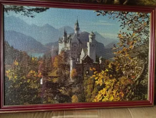 Puzzle Grande Castello Montagne Autunnali