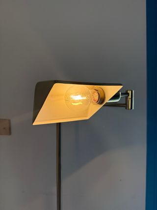 Lámpara de pie metal dorado vintage